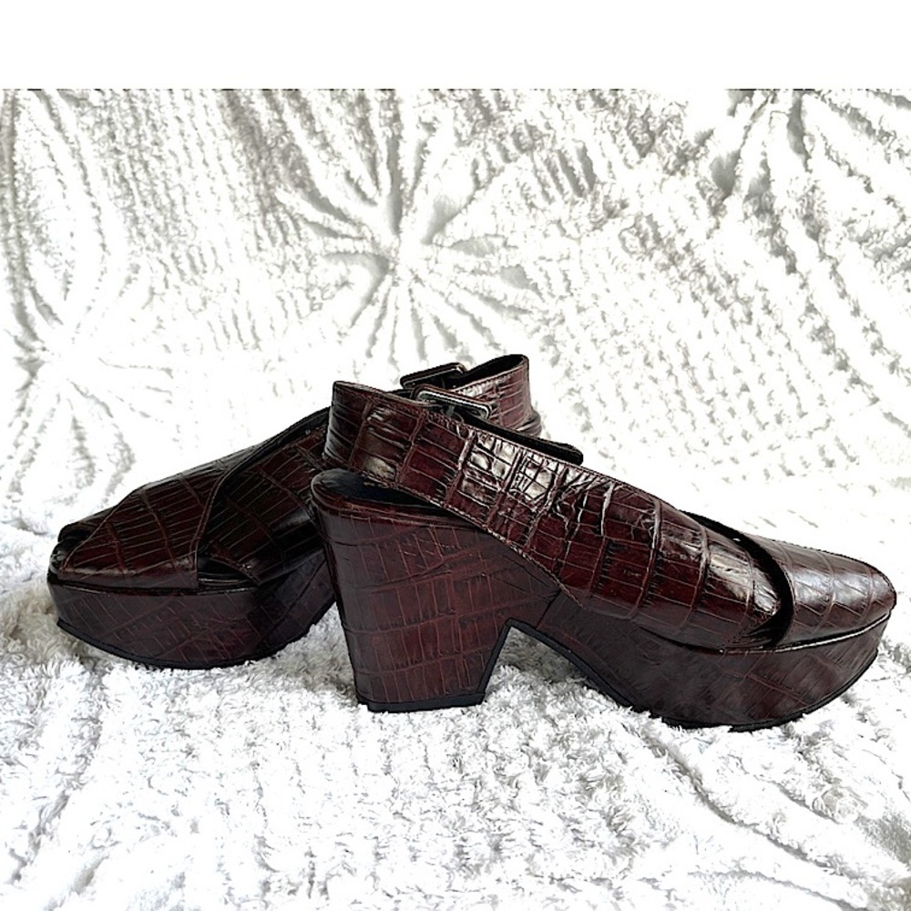 Robert Clergerie Paris slingback brown crocodile leather platform heels sz 7